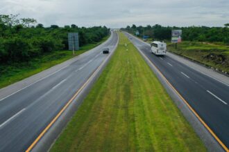 RD Vial mejora señalización vial entre Coral II y Punta Cana