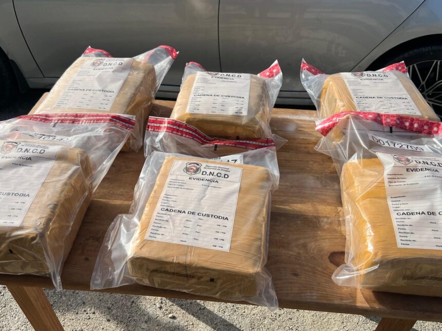 Incautan 140 paquetes presumiblemente marihuana en Barahona