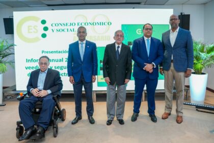 Ministro resalta logros alcanzados por el Pacto Eléctrico