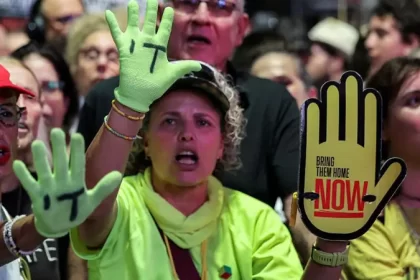 Miles de personas protestan en Israel por el plan de ocupación de la ciudad de Gaza