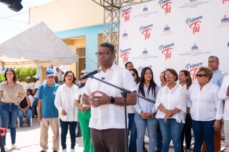 Robert Polanco destaca que Propeep ha beneficiado más de 139 mil personas vulnerables desde febrero