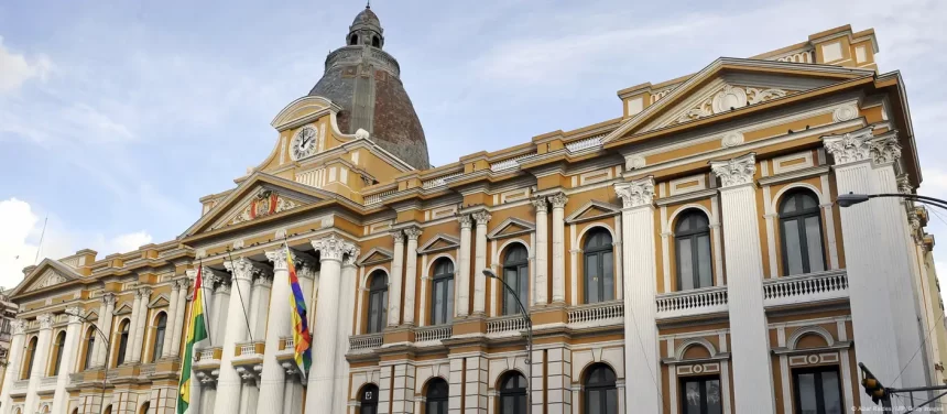 Representantes de la izquierda pierde terreno en el Congreso de Bolivia