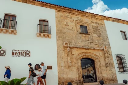 Invitan al conversatorio "El poder de las buenas palabras" en Centro Cultural Taíno Casa del Cordón 