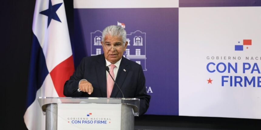 Ecuador publica salida de Panamá de su lista de paraísos fiscales