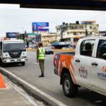Rechazan acción de amparo contra cobro de multas y grúas por mal estacionamiento