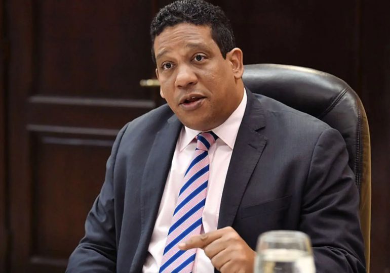 Carlos Pimentel informa que contrato de RD$ 598 millones con Juan Valdez no tiene validez judicial