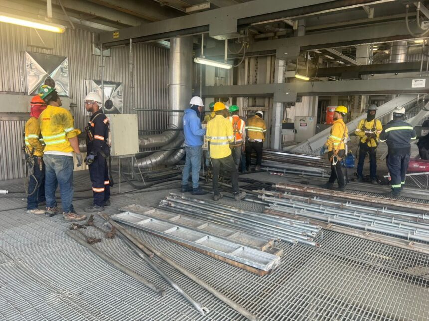 Autoridades trabajan en restablecer operación de Punta Catalina tras desperfecto en tubería