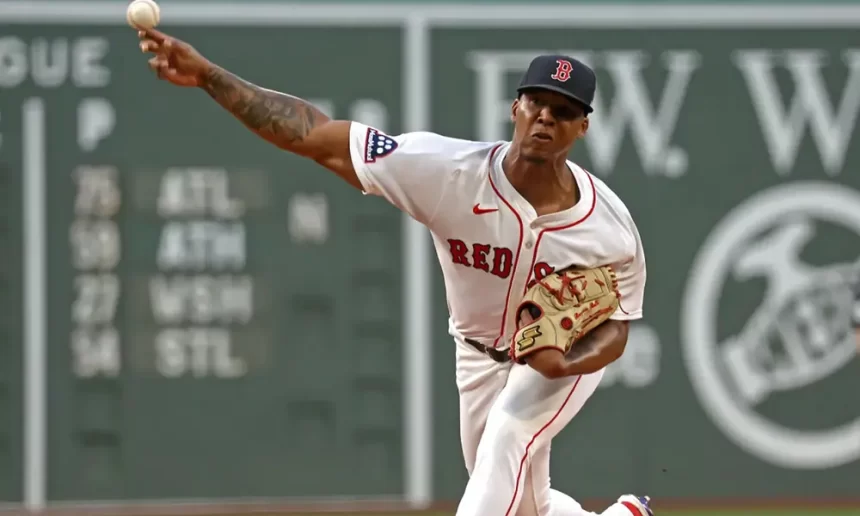 Brayan Bello logró octava victoria; Jeremy Peña pegó dos dobles