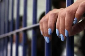 Autoridades capturan a “La Diva”, líder de red de microtráfico en Nagua