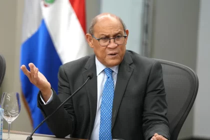 Rafael Santos Badía destaca expansión del INFOTEP