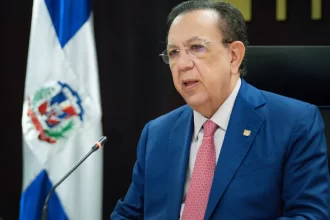 Banco Central dice que tomará varias medidas para estabilizar el dólar