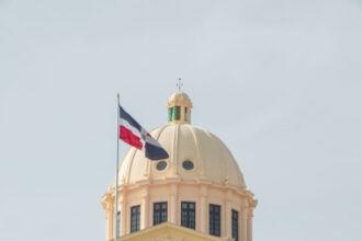 Oposición rechaza medidas del Gobierno ante crisis por guerra en Irán