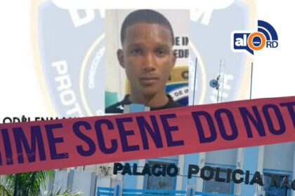 ## Policía abate a “El Sicario de Pantoja” tras enfrentamiento en Santo Domingo Oeste Un presunto delincuente identificado como Enmanuel Ozoria, alias “El Malo” y conocido como “El Sicario de Pantoja”, murió luego de enfrentar a tiros a una patrulla de la Policía Nacional en el distrito municipal de Pantoja, en Santo Domingo Oeste. El hecho ocurrió la mañana del 24 de marzo, cuando el individuo, buscado por homicidio mediante orden de arresto, fue localizado por agentes y reaccionó disparando con una pistola calibre 9mm, lo que provocó que los oficiales repelieran la agresión. Ozoria falleció mientras recibía atenciones médicas en el hospital Dr. Vinicio Calventi a causa de múltiples heridas de bala. Según el informe preliminar, el hoy occiso era acusado de haber causado la muerte de Alexander Vásquez Montero en diciembre de 2025. Al momento del enfrentamiento, se desplazaba en una motocicleta sin placa que había sido reportada como robada el día anterior. En el operativo también fue detenido su acompañante, un joven de 19 años, quien será puesto a disposición de las autoridades para los fines legales correspondientes, mientras continúan las investigaciones del caso. Más información en alodigitalrd.com. #PoliciaRD #Pantoja #SeguridadCiudadana #DelincuenciaRD #SantoDomingoOeste #AloRD #AloDigitalRD #NoticiasRD