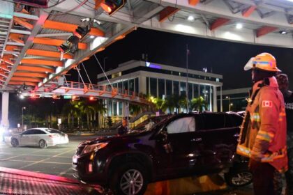 **Accidentes de tránsito dejan más de 650 muertos en lo que va de 2026** Al menos 651 personas han perdido la vida en 651 accidentes de tránsito registrados en los primeros meses de 2026 en República Dominicana, según datos del Instituto Nacional de Tránsito y Transporte Terrestre. Estas cifras también reflejan un total de 498 personas lesionadas, evidenciando el alto impacto de los siniestros viales en el país durante este período. Las estadísticas del Observatorio Permanente de Seguridad Vial indican que la problemática continúa en aumento, tomando en cuenta que en 2025 se registraron 2,205 muertes por accidentes de tránsito. Estos datos mantienen la preocupación sobre la seguridad vial y la necesidad de medidas más efectivas para reducir la mortalidad en las carreteras. Más información en alodigitalrd.com. #SeguridadVial #AccidentesRD #TransitoRD #INTRANT #MuertesRD #AloRD #AloDigitalRD #NoticiasRD