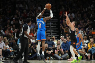 Thunder de Oklahoma City eliminan a Suns con victoria 131-122 y avanzan en playoffs de la NBA