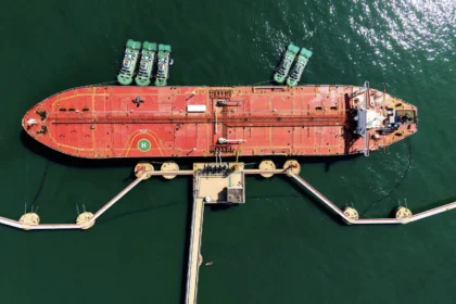 El petróleo se desploma y las bolsas asiáticas se disparan tras el alto el fuego entre Estados Unidos e Irán