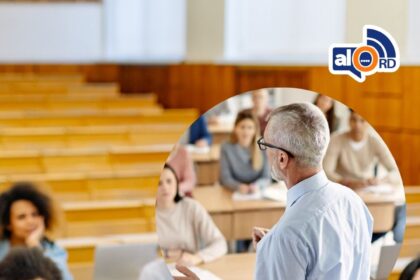 Profesores universitarios dominicanos enfrentan bajos salarios y sobrecarga laboral Más de 21,000 docentes integran el sistema de educación superior en la República Dominicana, de los cuales la mayoría trabaja bajo contratación por hora, lo que limita su remuneración a las clases impartidas y no considera preparación, evaluación ni investigación. Solo el 0.56 % de los docentes se dedica exclusivamente a la enseñanza y el 8.53 % trabaja a tiempo completo, mientras que el 66.2 % está contratado por hora. Esto obliga a muchos profesores a asumir múltiples empleos para sostenerse, generando agotamiento y abandono de las aulas, pese al aumento en su formación académica y el crecimiento del número de docentes en las últimas dos décadas. Universidades como la UCSD, Pucmm, Intec y Utesa pagan entre 350 y 575 pesos por hora, mientras que la UASD ofrece hasta 860 pesos por hora teórica, aunque con elevada carga docente. La contratación por hora se mantiene como predominante frente a los puestos a tiempo completo mejor remunerados, afectando la disponibilidad de los profesores y, potencialmente, la calidad de la enseñanza. Exprofesores citan la falta de seguridad social y prestaciones como factores que los llevan a dejar la docencia, destacando la necesidad de políticas que aseguren condiciones dignas y retención del personal calificado. Más información en alodigitalrd.com #EducaciónRD #DocentesUniversitarios #SalariosRD #UniversidadesRD #CargaLaboral #AloRD #AloDigitalRD #NoticiasRD