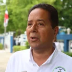 **Peste porcina africana reduce producción de carne de cerdo en RD** El Colegio Dominicano de Médicos Veterinarios informó que la producción de carne de cerdo ha disminuido en la República Dominicana debido al impacto de la Peste Porcina Africana, detectada en varias zonas del país. Según explicó Huáscar Ariza, aunque las autoridades han implementado medidas de control, la enfermedad ha afectado significativamente la crianza porcina, especialmente en regiones del norte y noroeste. El gremio destacó que se están impulsando acciones para fortalecer el sector, incluyendo un diplomado internacional en porcicultura enfocado en el manejo de la enfermedad y la mejora de la producción. Además, señalaron que, pese a la merma en la producción porcina, otras áreas del sector agropecuario han mostrado avances, apoyadas por iniciativas de capacitación y respaldo institucional. Más información en alodigitalrd.com. #PestePorcina #GanaderiaRD #ProduccionPorcina #VeterinariosRD #AgroRD #AloRD #AloDigitalRD #NoticiasRD