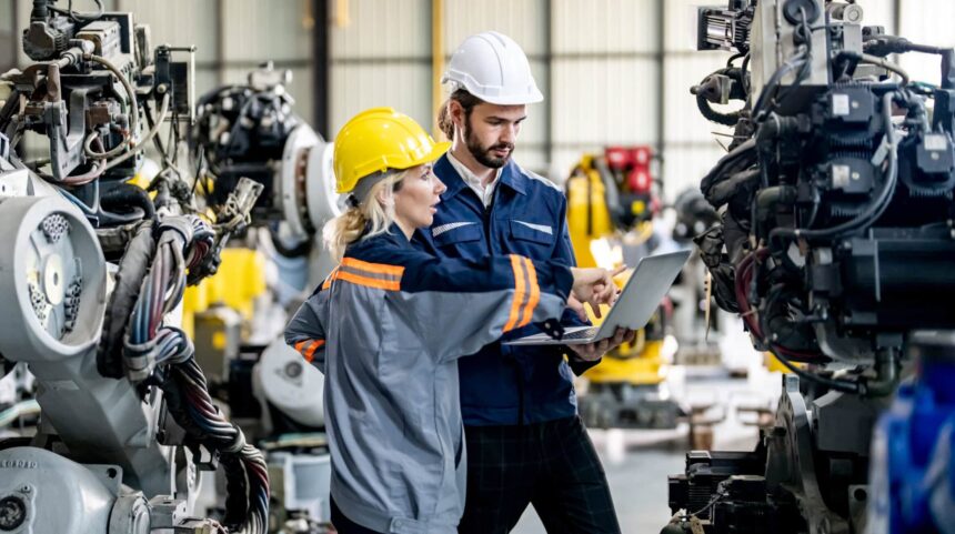 Industria de maquinaria aporta RD$2,292 millones al fisco entre 2020-2024 en República Dominicana La industria de fabricación de maquinaria y equipos en la República Dominicana aportó RD$2,292 millones al fisco entre 2020 y 2024, según un informe del Ministerio de Industria, Comercio y Mipymes (MICM) con datos de la DGII. El sector registró un crecimiento promedio anual de 14.2%, al pasar de RD$339.7 millones en 2020 a RD$577.5 millones en 2024, siendo este último el año de mayor recaudación. El estudio detalla que el 47.6% de las contribuciones provino de mipymes, mientras las grandes empresas concentraron el 48.7% de los aportes y el 72.4% de las ventas del sector. Además, la industria cuenta con unas 266 empresas que generan cerca de 5,000 empleos formales, con exportaciones que crecieron 13.8% anual y ventas que casi se duplicaron en el período analizado, aunque persiste una limitada participación femenina en el capital empresarial. Más información en alodigitalrd.com. #IndustriaRD #EconomiaRD #MICM #DGII #MipymesRD #FinanzasRD #AloRD #AloDigitalRD #NoticiasRD