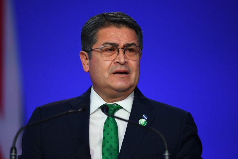 Juan Orlando Hernández asegura que no le prometió nada a Trump a cambio de su indulto