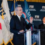 Abinader recibe premio “Champion of Freedom” durante visita oficial a Miami