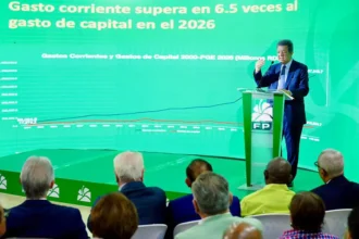 Leonel atribuye crisis económica al clientelismo y gasto del Gobierno