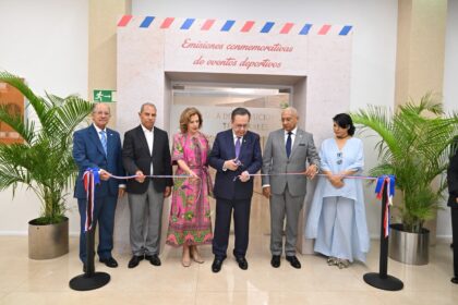 BCRD inaugura exposición sobre emisiones conmemorativas de eventos deportivos por el centenario de Santo Domingo 2026